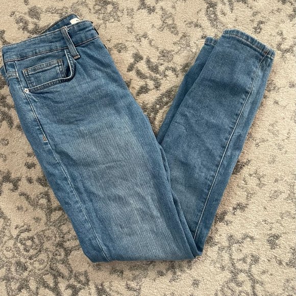 Forever 21 Men Slim Blue Jeans - Picture 4 of 4